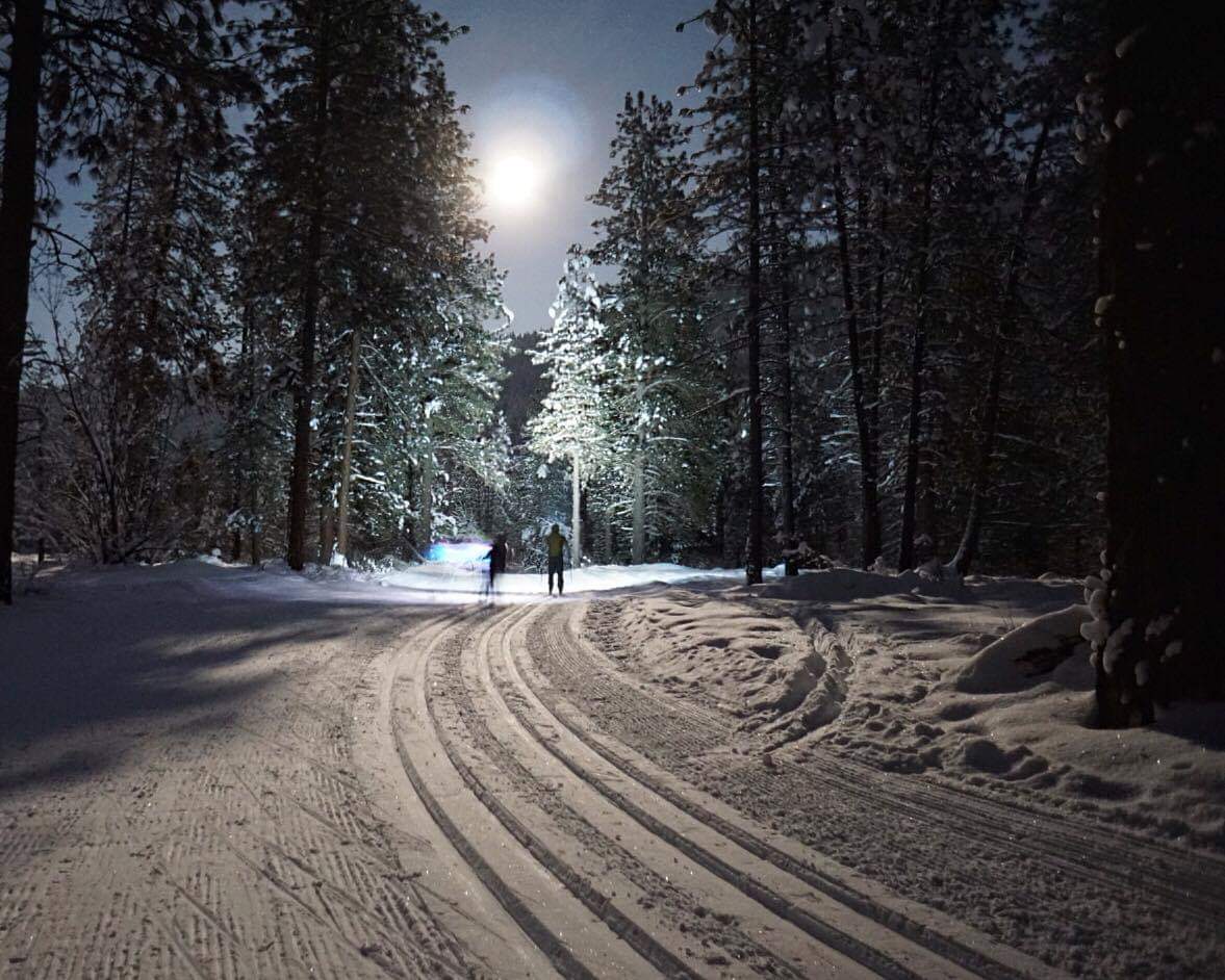 Full Moon Ski